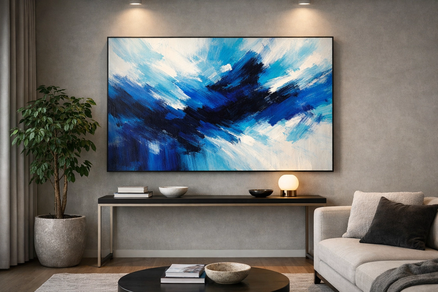 Salon moderne avec une grande œuvre d'art abstraite bien intégrée montrant comment intégrer une oeuvre d'art en décoration murale originale avec éclairage professionnel